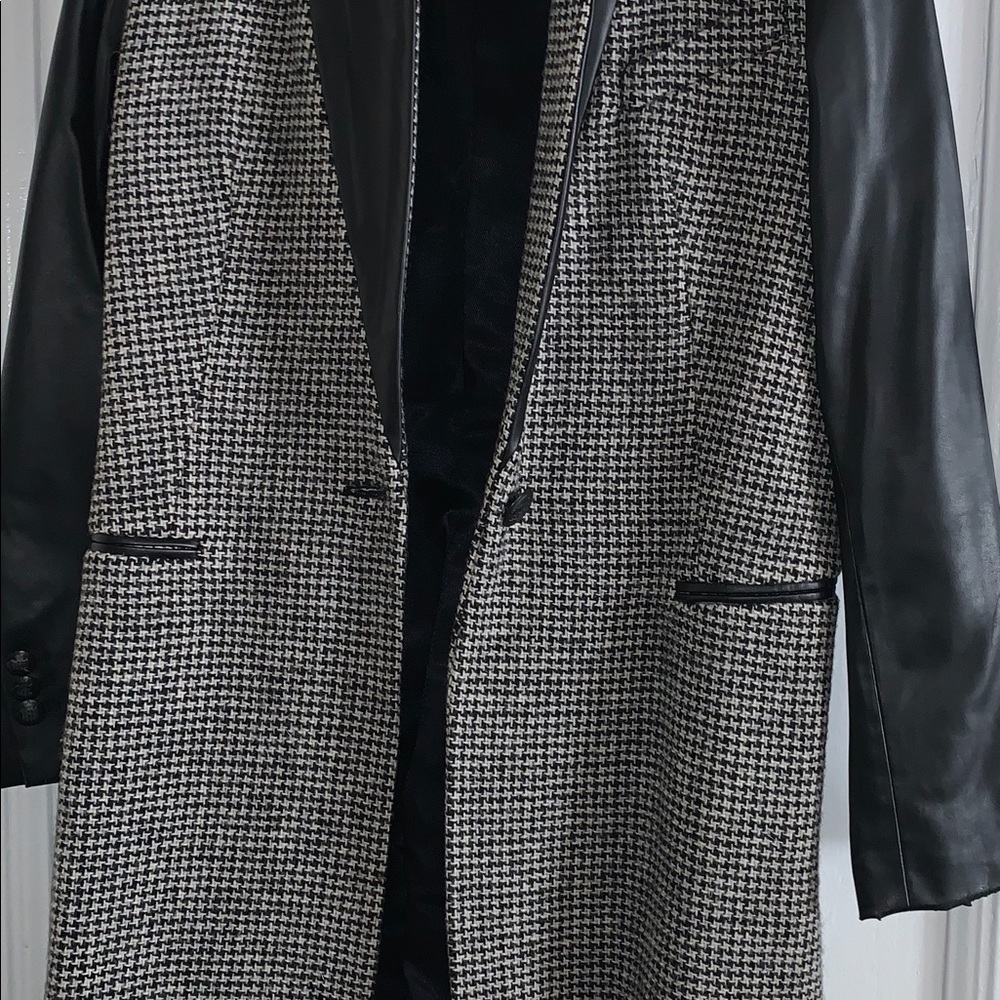 Zara Coat - Picture 7 of 8